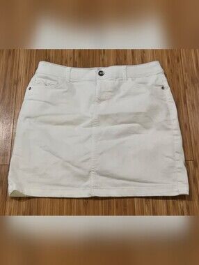 Christopher & Banks Classic White Women's Mini Skirt